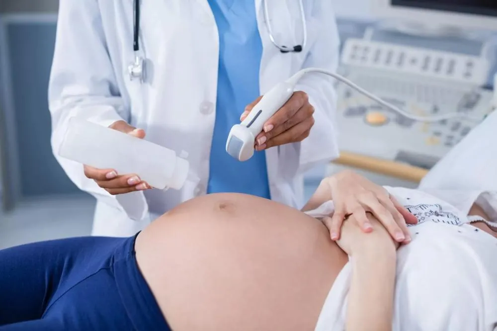 Mais de 200 gestantes aguardam ultrassom obstétrico pelo SUS e ouvidoria orienta procurar particular ou Defensoria Pública em Três Lagoas