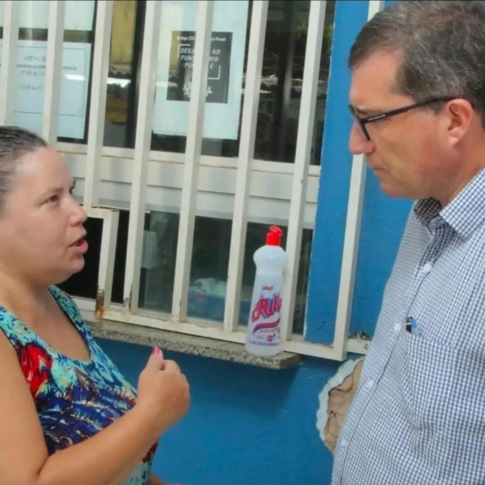 Prefeito em visita a Unidade de Saúde do Paranapunga flagra farmácia fechada e passa vergonha