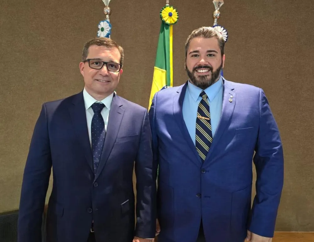 Campeão de diárias: Presidente da Câmara lidera gastos e vira alvo de críticas