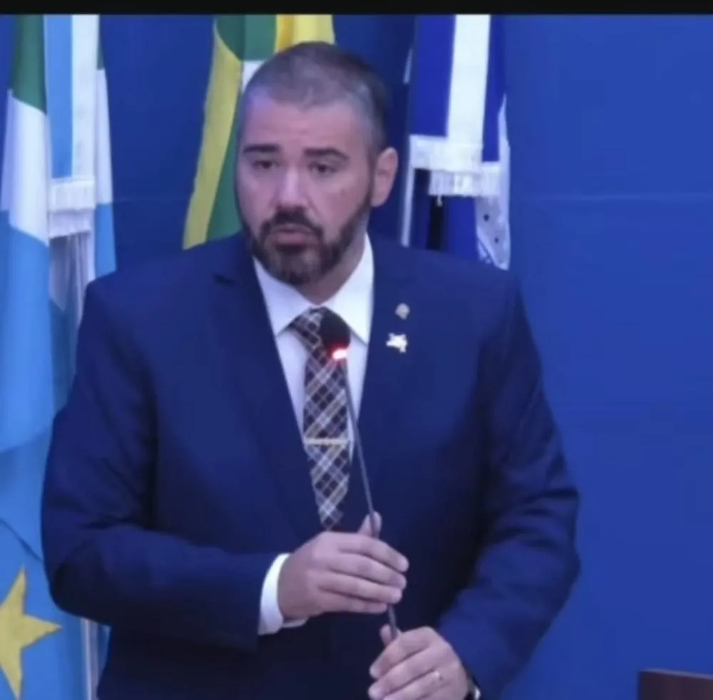 Críticas à terceirização ganham força após fala polêmica do presidente da Câmara Municipal de Três Lagoas 